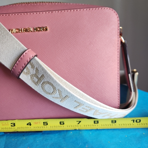 Michael Kors Rose Jet Set Crossbody NWT - Picture 7 of 8